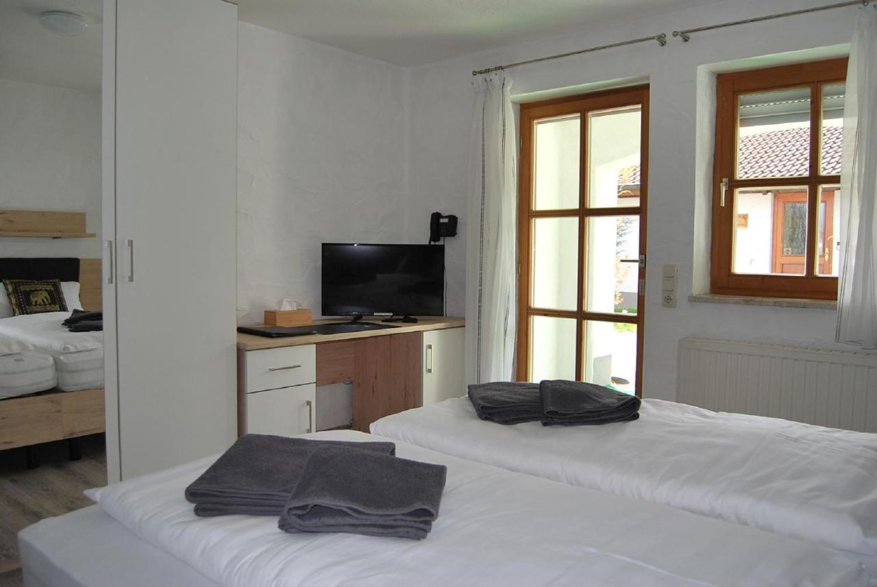 Paga Hotel Aidenbach Exterior photo